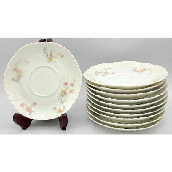 Antique Set of 4 - MINT! Haviland Limoges Schleiger Pattern ~6" Saucers - Picture 1 of 9